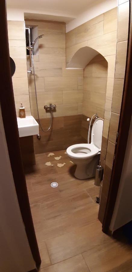 Braja House Hotel Gjirokaster Luaran gambar